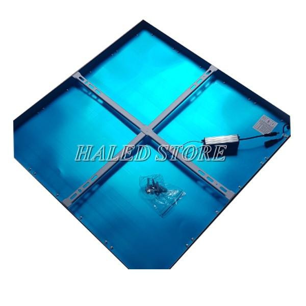 Cấu tạo phần mặt sau của đèn LED Panel. 