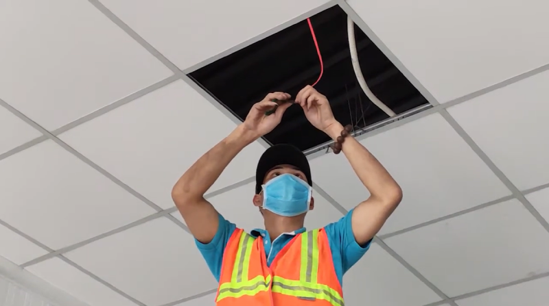 Đấu nối bộ nguồn (driver) của đèn LED Panel âm trần với dây cấp nguồn 