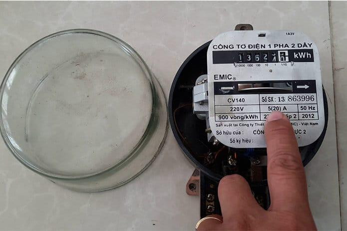 Nhiều người thắc mắc không biết đèn LED 40w tiêu thụ hết bao nhiêu số điện?