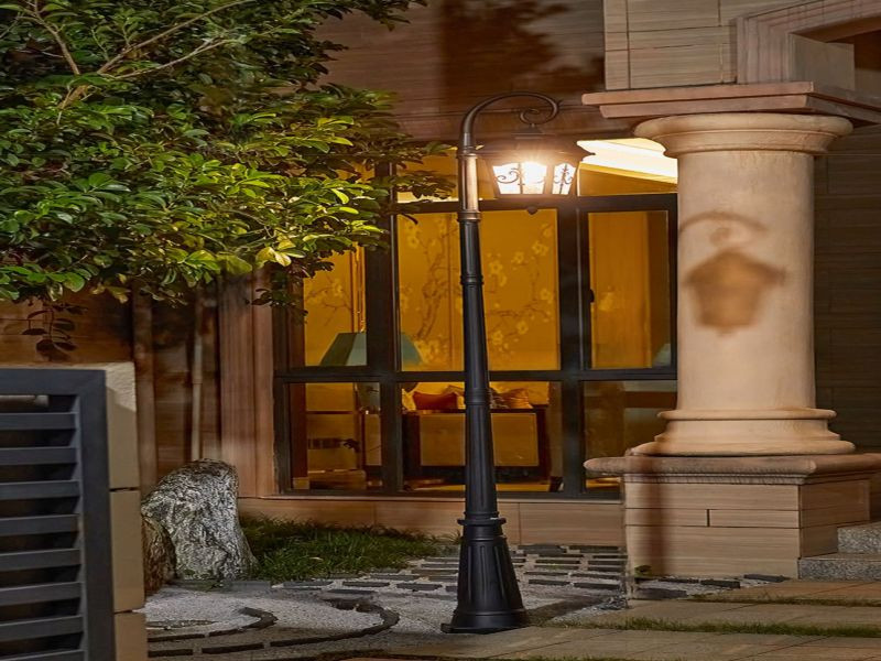 Cột đèn sân vườn cổ điển phong cách Art Deco 