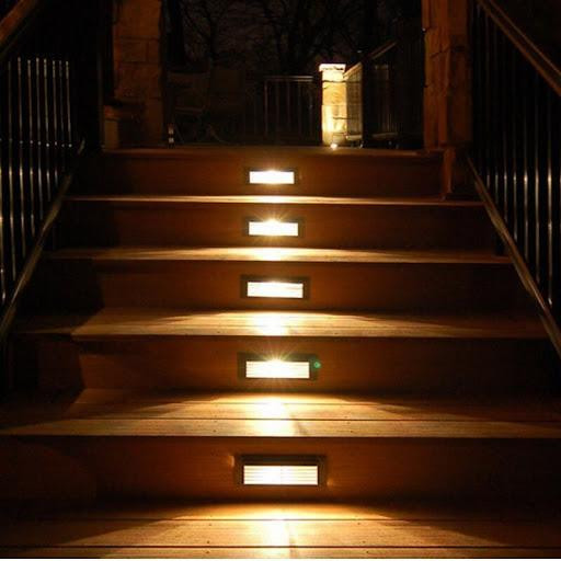 Hướng dẫn cách bảo dưỡng đèn chiếu sáng bậc thềm sân vườn 