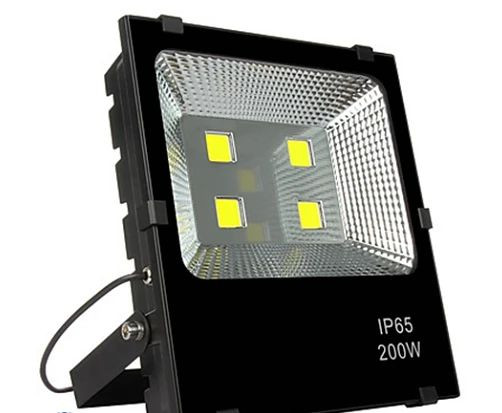 HALED STORE là đơn vị cung cấp đèn LED 200W chất lượng với giá cả cạnh tranh. 