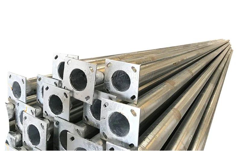 Cột đèn 4m bằng thép có độ cứng chắc và bền bỉ. 