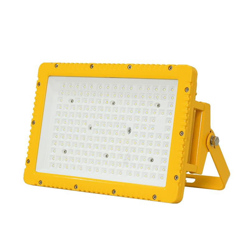 Độ bền cao giúp cho đèn pha LED chống cháy nổ có thể hoạt động ổn định trong những môi trường khắc nghiệt. 