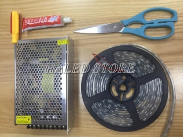 huong-dan-cach-dau-noi-den-led-day-12v-don-sac-lap-dat-duoi-nuoc