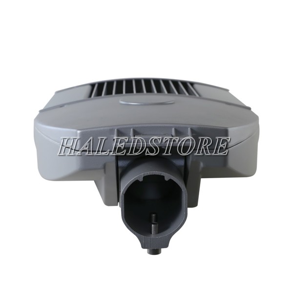 Cần đèn cố định không điều chỉnh được góc chiếu sáng