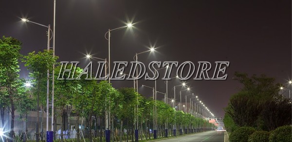 Ứng dụng đèn đường LED PLDA BRP394 288/NW-240