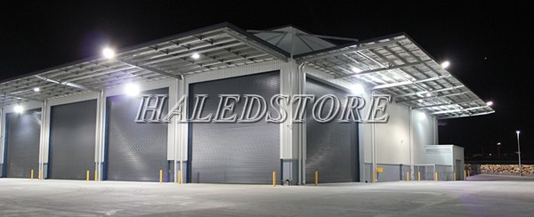 Ứng dụng đèn pha LED PRDA POFA100L-100