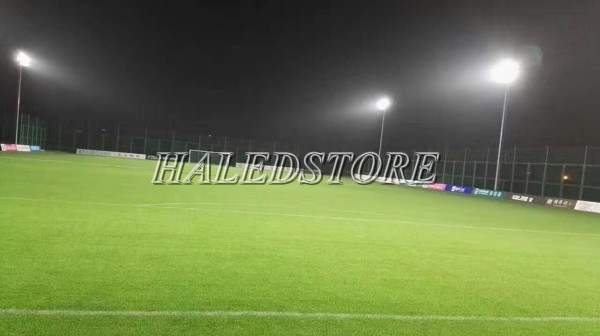 Ứng dụng đèn pha LED PRDA PHMA30065L-300