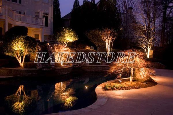 Đèn pha LED PLDA  BVP173 LED66/WW-70 chiếu sáng ngoài trời