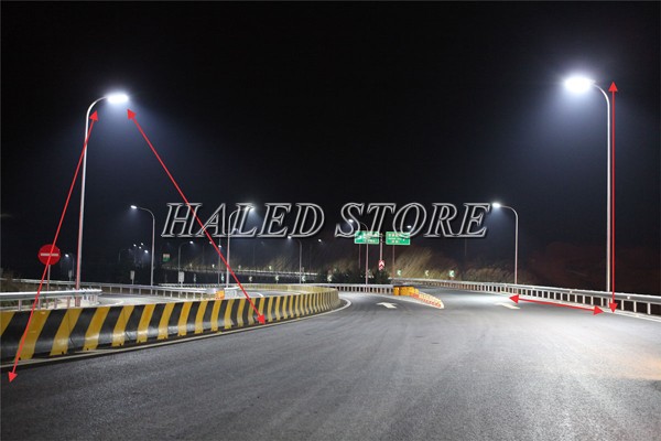 Đèn đường LED HLDAS28-150w chiếu sáng đường cao tốc