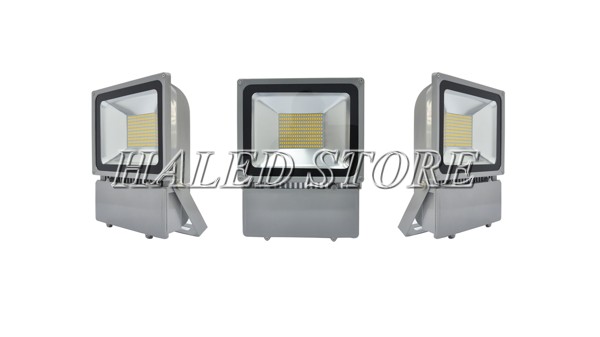 Đèn LED sân bóng đá 100W