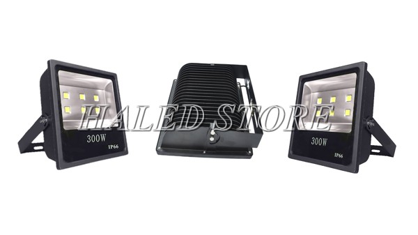 Đèn LED sân bóng đá 300W