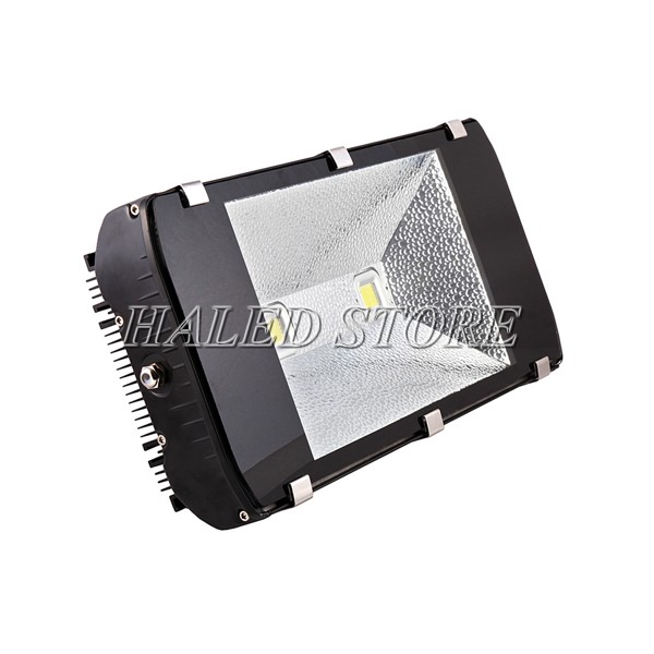 Đèn pha LED HLDAFL2-200 sử dụng chip LED COB cao cấp