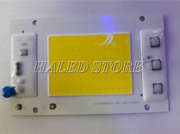 Loại chip LED 220V 30W được sử dụng nhiều