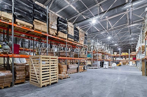 Ứng dụng của đèn LED nhà xưởng HLDA BUFO2-50