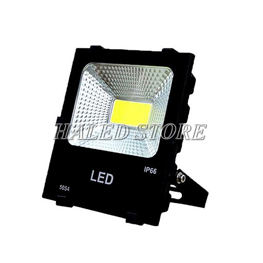 Đèn LED cao áp 100w được sử dụng phổ biến