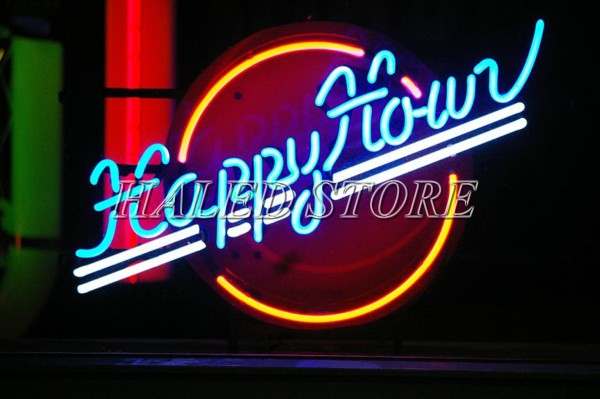 Ưu điểm biển LED quảng cáo là thiết kế đơn giản, dễ dàng