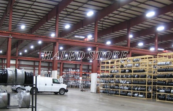 Đèn LED nhà xưởng PLDA BY698P LED205/PSU-149 chiếu sáng nhà kho