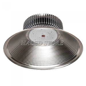 den-led-nha-xuong-hldaB7-100-co-goc-chieu-sang-120-do