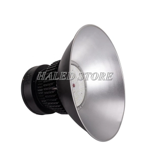 kieu-dang-cua-den-led-nha-xuong-hldaB9-100